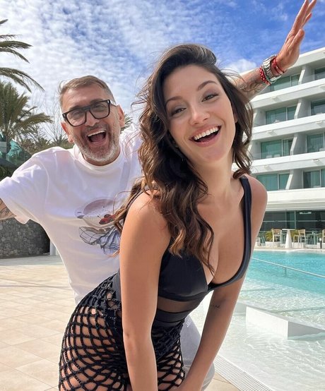 Tania Medina hd model picture