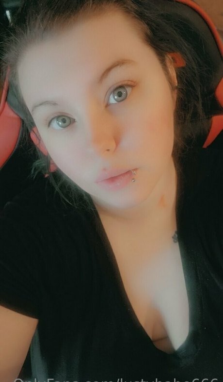 lustybabe666 perfect star pic