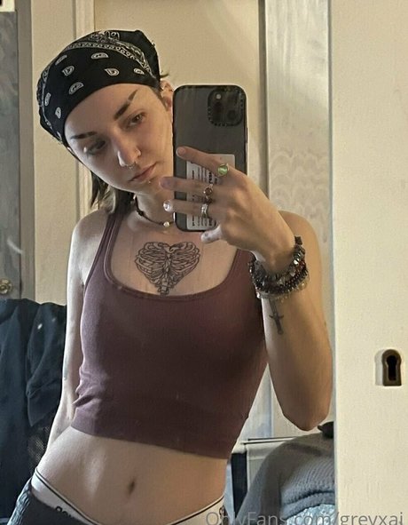 more00grey high quality pornstar photo