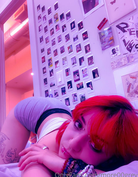 more00grey model pornographic image