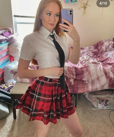 Burinski Twins model free pic