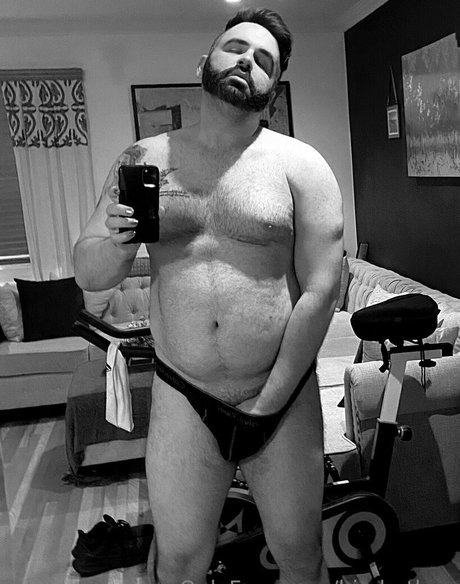 himbotheo hot actress img