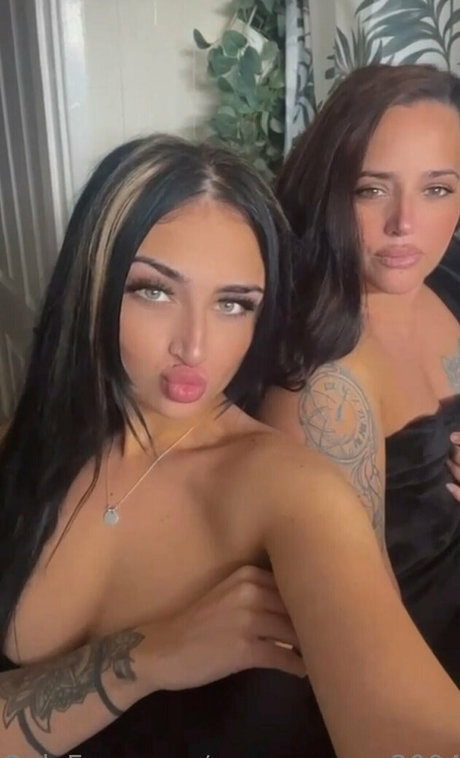 soccerqueen2004 pornstar art pic