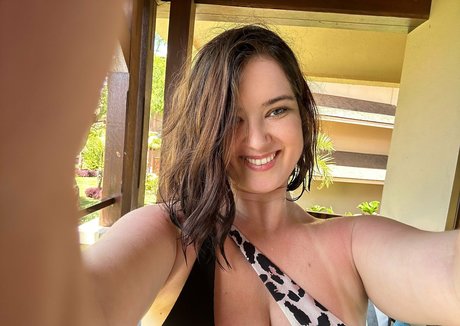 mandysweet2020 nice actress img