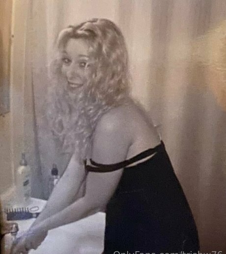 trishw76 star beautiful picture