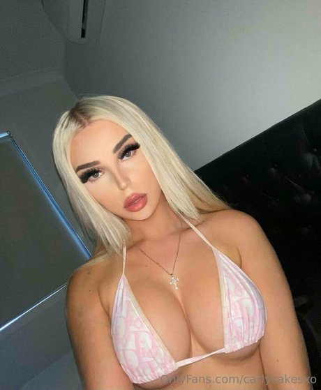 Carlycakesxo actress photo