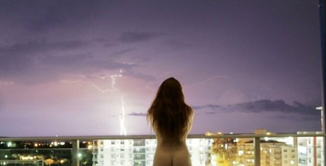 myerides pornstar sexy picture