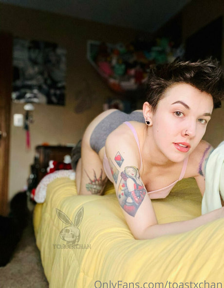 toastxchan model pretty images