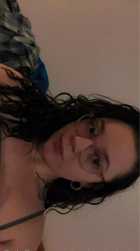 lowkeybabyyy art model photo