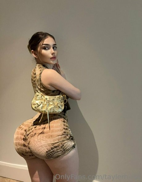 taylerhillss pornstar free pic
