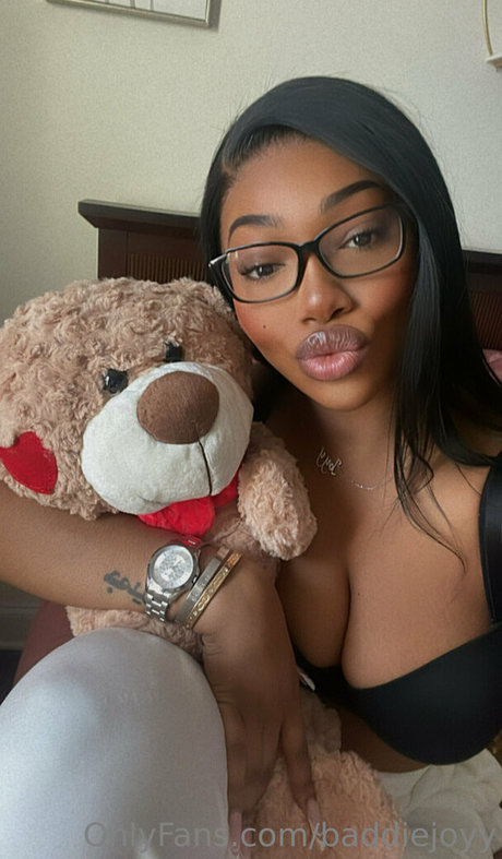 joyythestallion pornstar adult picture