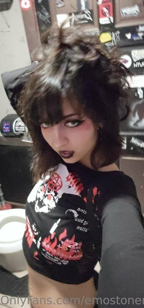 Emostonergorl beautiful model photo