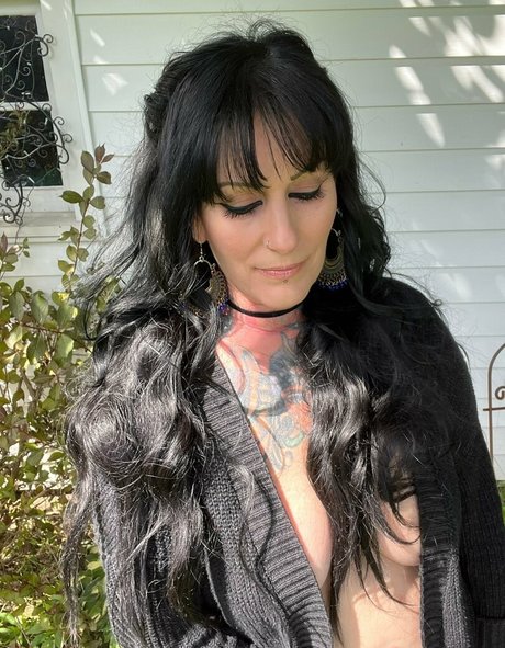 katitajewelnovak porn actress archive