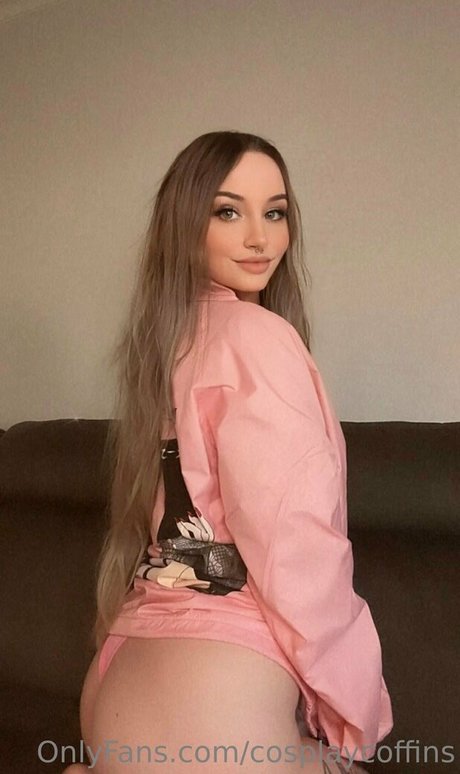 cosplaycoffins star high quality photos