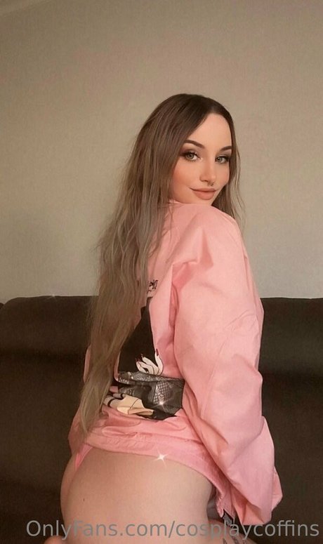 cosplaycoffins star exclusive image