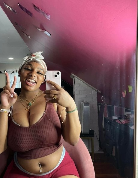 Chenille tv pornstar perfect pic