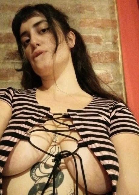 candecandys nude model photos