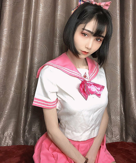 valentine8 official sex model picture