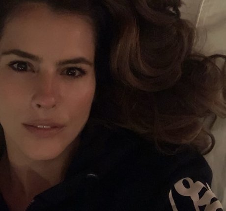 Zharick Leon naked actress img