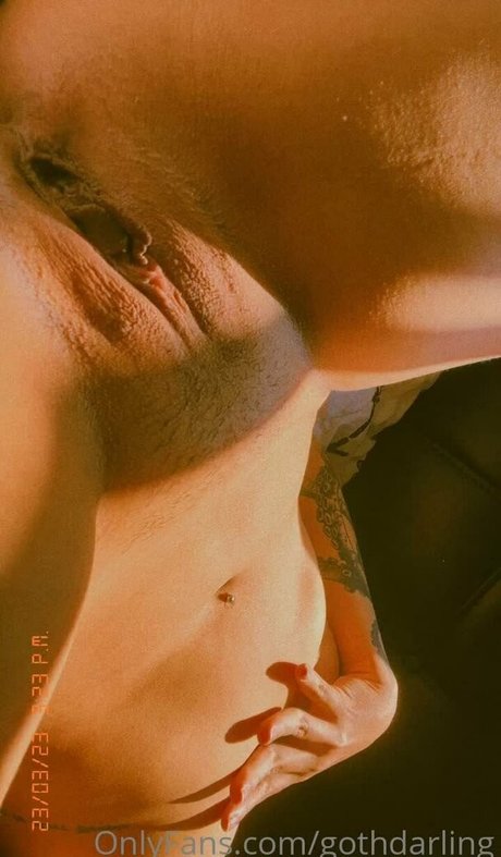 GothDarling nudes star pics