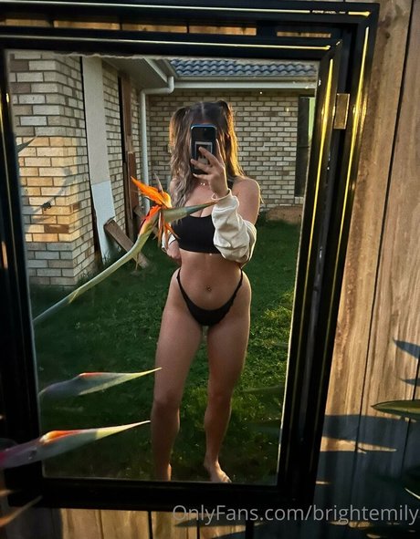 Emily Bright sex model galleries