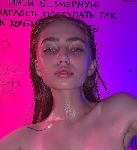 Renata Valliulina pornstar nudes photo