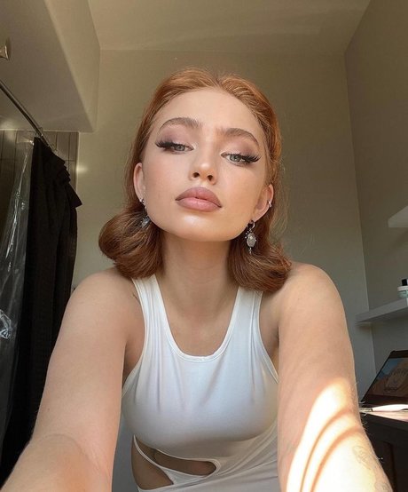 Renata Valliulina xxx pornstar photo