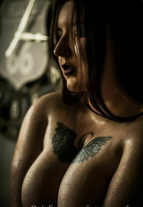 janacurvyfree pornstar adult image