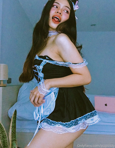 pizpizzzy art actress pic