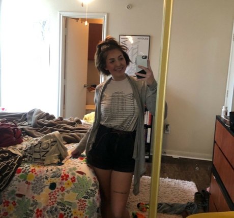 Megan Bitchell xxx actress pics