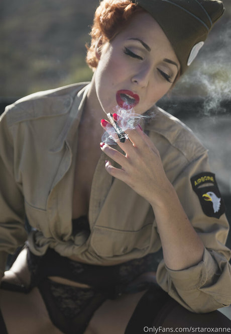 srtaroxanne model erotic image