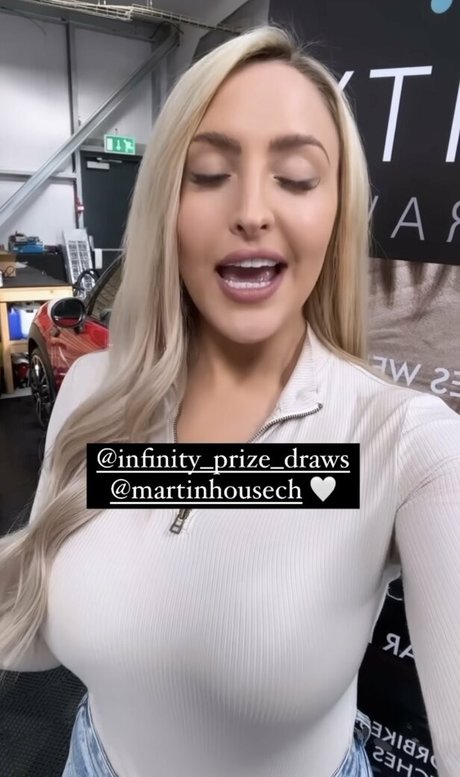 flexible onlyfans naked pics