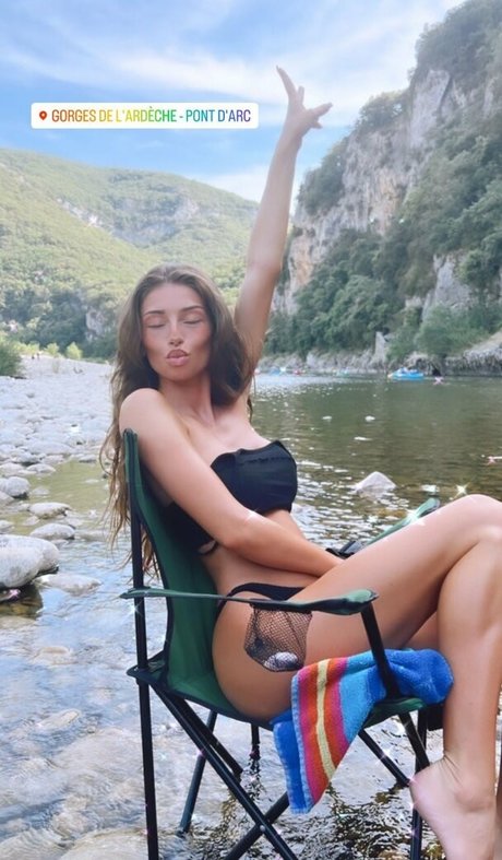 Mimi Keene star sex picture