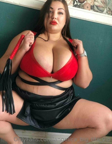 angelica big tits vip model nude photos