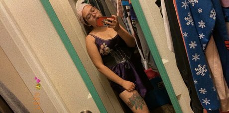 tantalizingtrifecta naked star pics