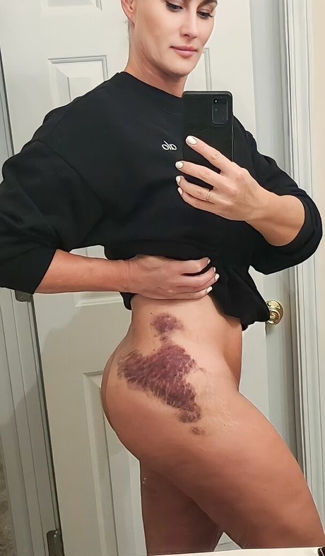 Vanessa Cater model nude pictures