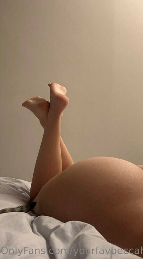 yourfavbeccah model sexy picture