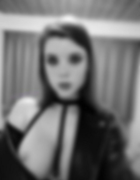 the ms violet rose pornstar pretty pic