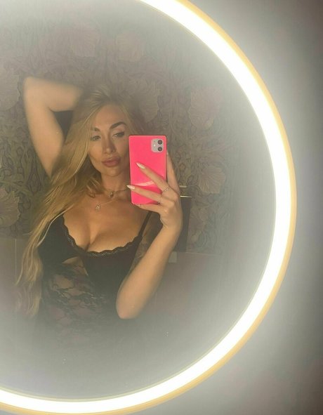 twenty3paulstreet actress photos