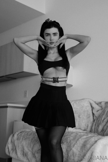 Ariana James free model pictures