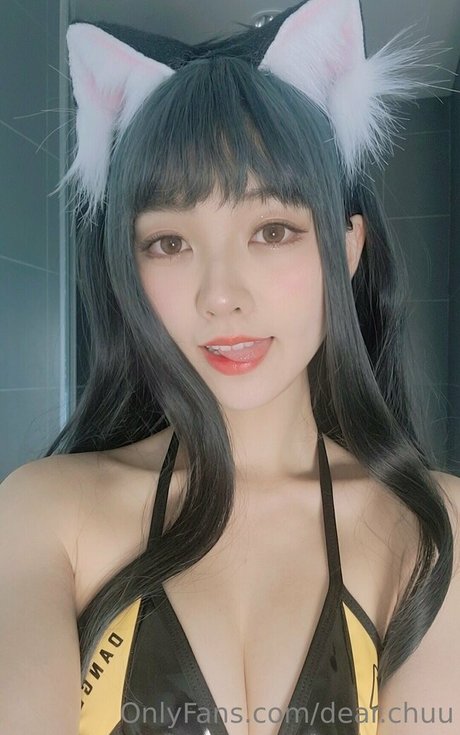 dear chuu model exclusive images