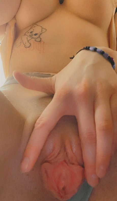 curvy kitty onlyfans hot nude pictures