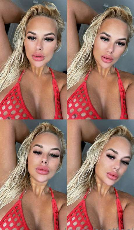 louiselou model naked picture