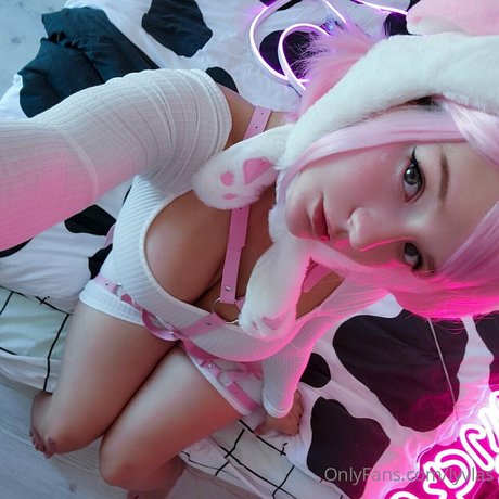 Lyvlas nice model img