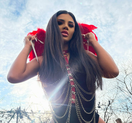 Kimberdee model hd gallery