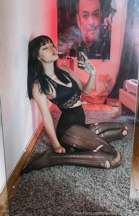 Your Waifu star top img