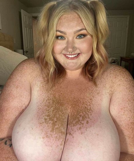 Kait Freckles sexy star gallery