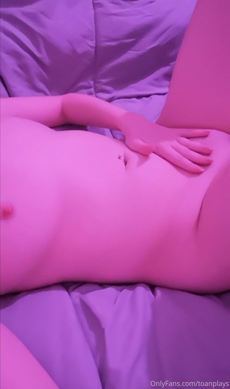 Toanplays perfect pornstar pic