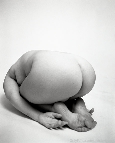 _Marketa Ruzickova nudes actress pic