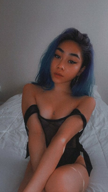 kawaiiunko model beautiful archive